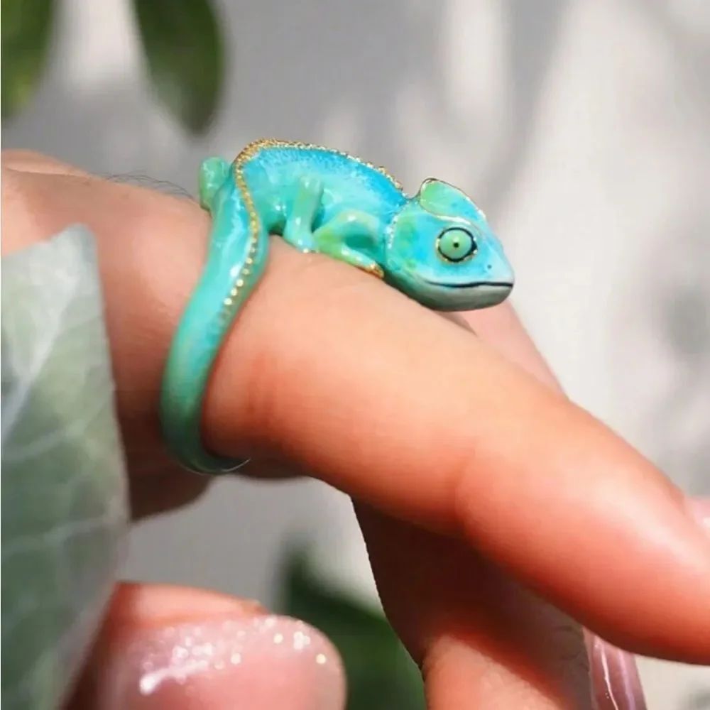 Blue Chameleon Reptile Ring N1611